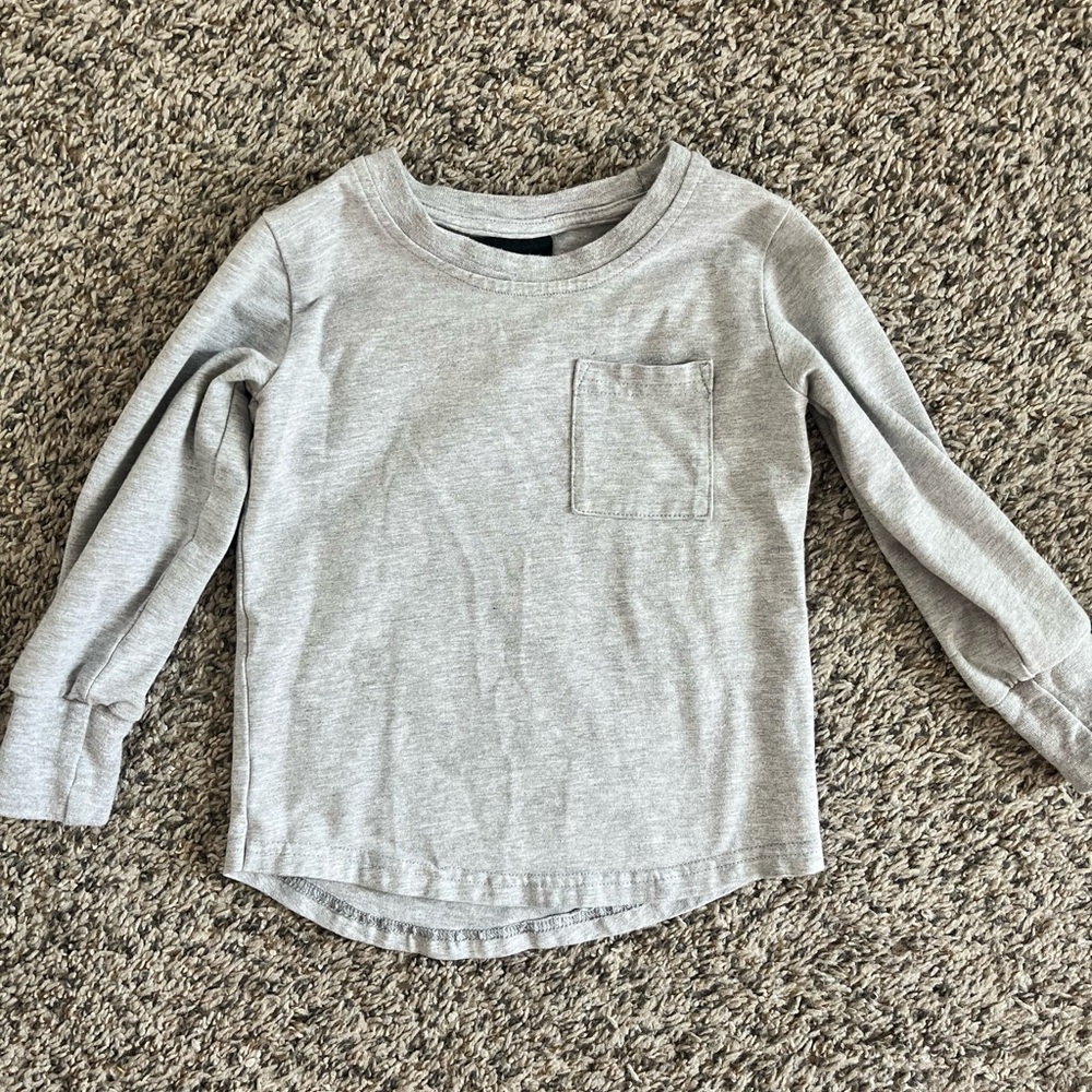 Lightly worn long sleeve pocket tee, color:grey, size 18-24 months.